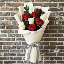 Букет цветов из:  Розы #REPLACE_PRED# Уинское