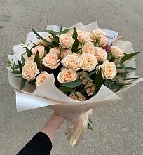 Букет Кремовые розы Латте в Уинское