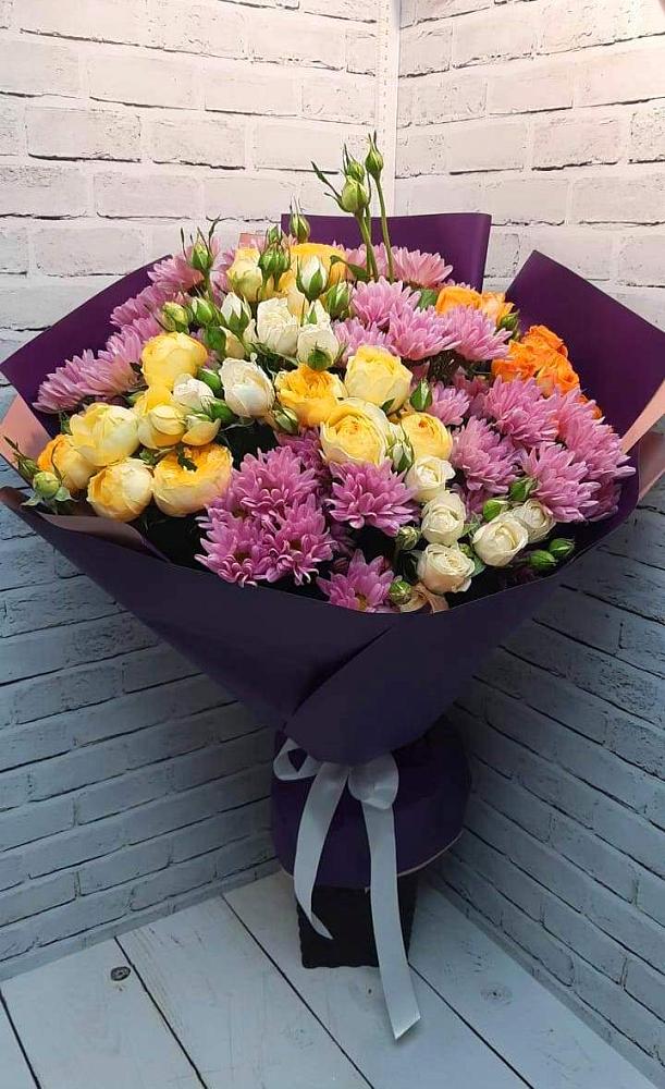 Букет цветов из: Хризантемы и Розы в Уинское