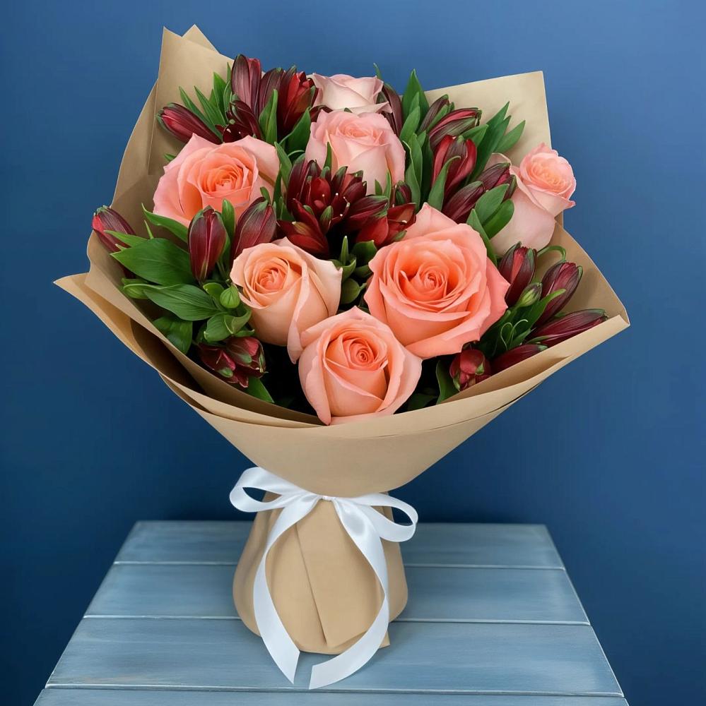 Букет цветов из: Розы и Альстромерии в Уинское