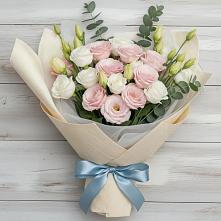 Букет цветов из:  Лизиантусы #REPLACE_PRED# Уинское