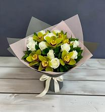 Букет цветов из:  Орхидеи и Розы в Уинское