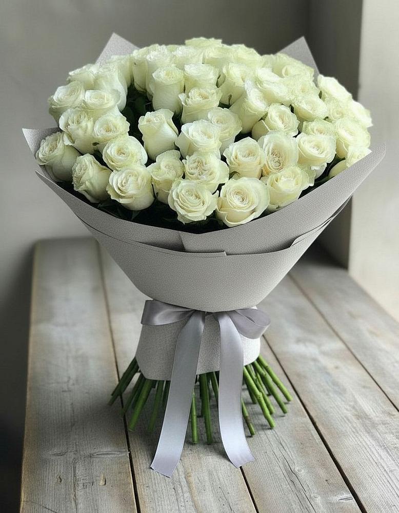 Букет 35 Белых роз в Уинское