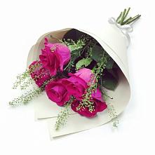 Букет цветов из:  Розы в Уинское