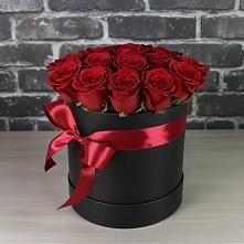 Цветочная композиция из Розы в шляпной коробке в Уинское