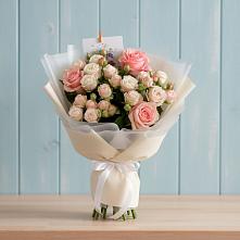 Букет цветов из:  Розы #REPLACE_PRED# Уинское