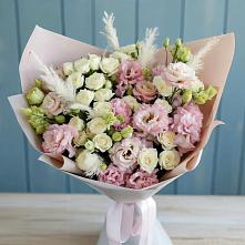 Букет цветов из:  Альстромерии и Розы в Уинское